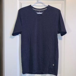 Boathouse Essentials V-Neck